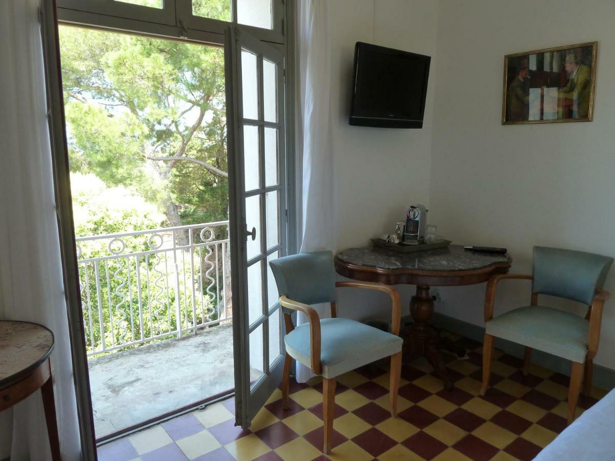 Maison Butterfly Bed and Breakfast Puissalicon Buitenkant foto